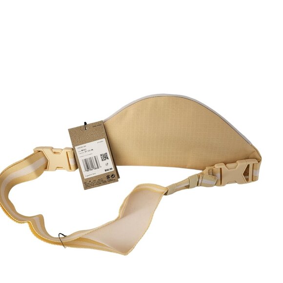 Nike Beige Fanny Pack Waist Bag With Adjustable Strap & Zippered Pockets MSRP$32 - Picture 12 of 16